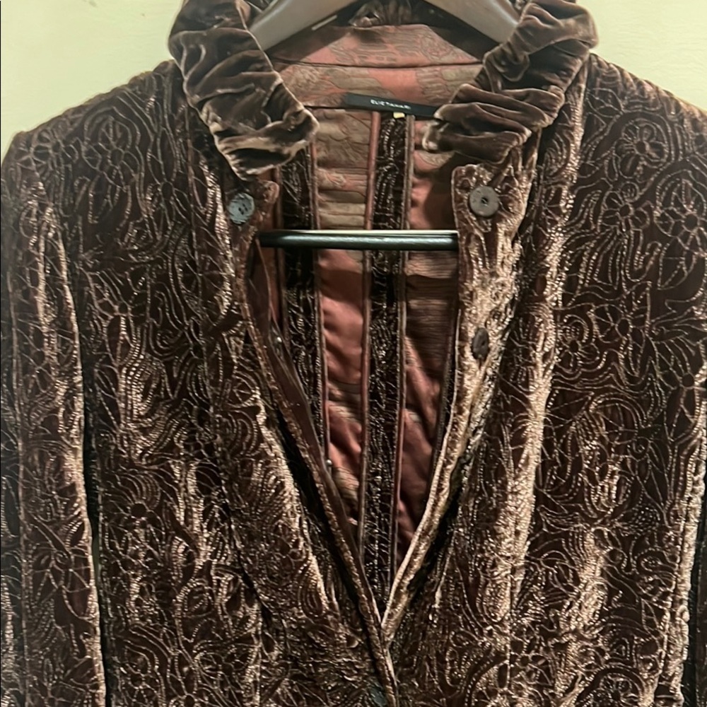 Reversible Elegant Brown Velvet and Burgundy Blazer size 10 EUC Elie Tahari RARE - Picture 5 of 16